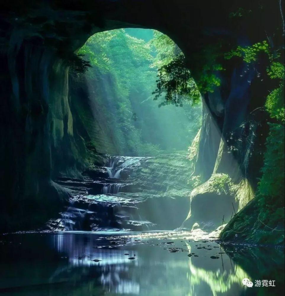 城管进社区 济南市莱芜区苗山镇新村城管工作站：逐一排查治理楼道乱贴乱画 消除“视觉污染”美化镇容环境