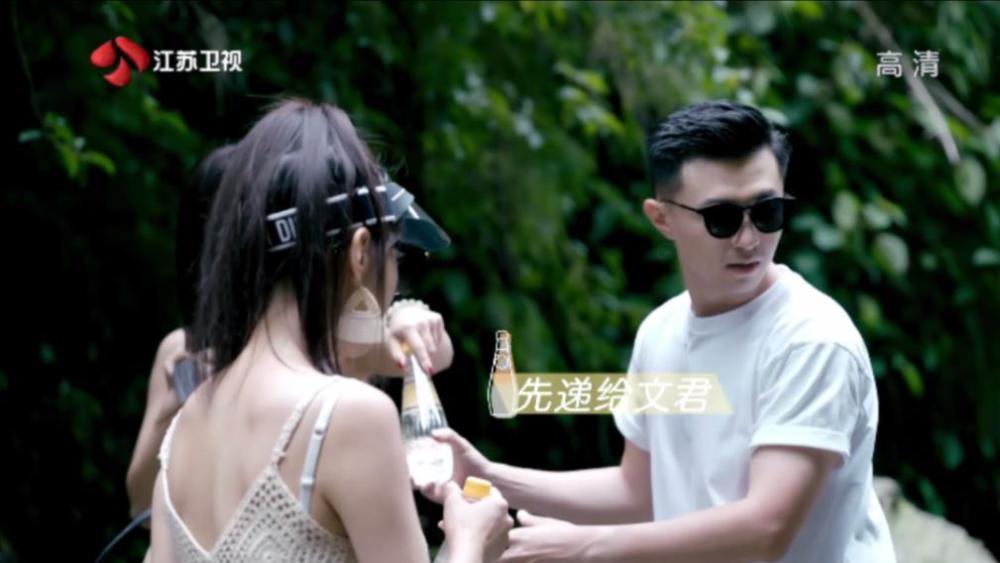 几何霓虹冲刺4无敌版