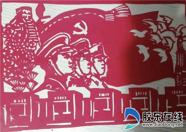“没有过不去的坎，都会好起来” 一张口红写的纸条，把她留在青岛