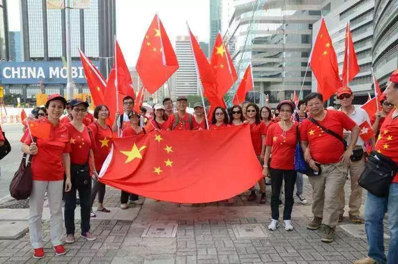 小猫钓鱼游戏龙王版有船