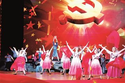 人民的代表丨刘万云:羊峰山下的“果王”,群众心中的代表