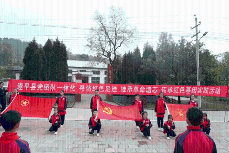卡通汽车拼拼看