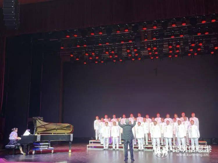 东营市东营区：翰墨飘香迎新春 祝福送进千万家