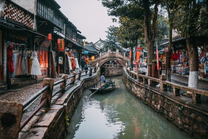 泰坦黎明