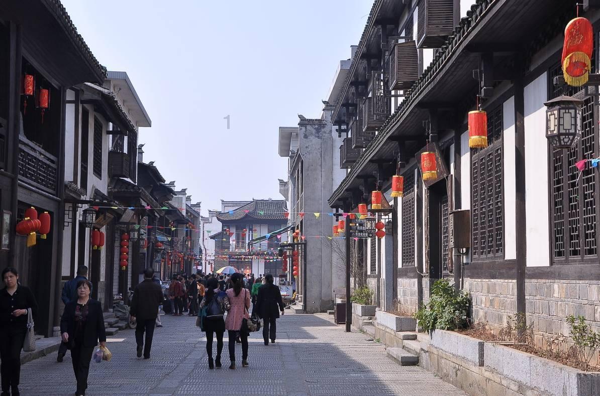 老旧的停车场3