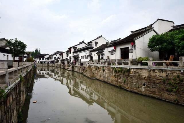 逃离龙的圣地