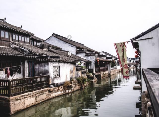 虫虫助手下载